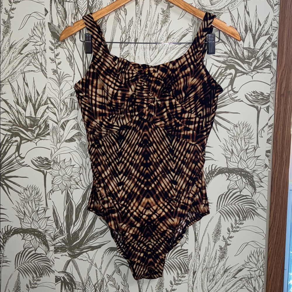 Lands' End 10  Black and Brown Patterned One Piece Swimsuit